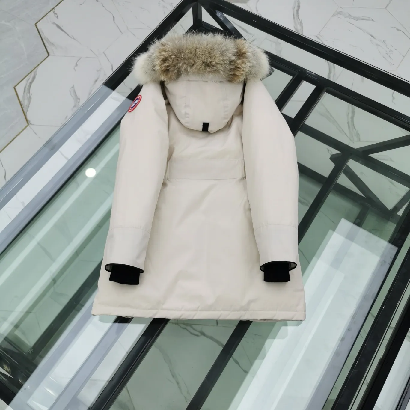 P720 CANADA GOOES Big Goose 07 model off-white tile map